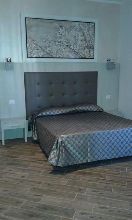 Hotel Il Sole à Rome Extérieur photo